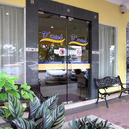 Sun Inns Hotel D'Mind Seri Kembangan Exterior photo