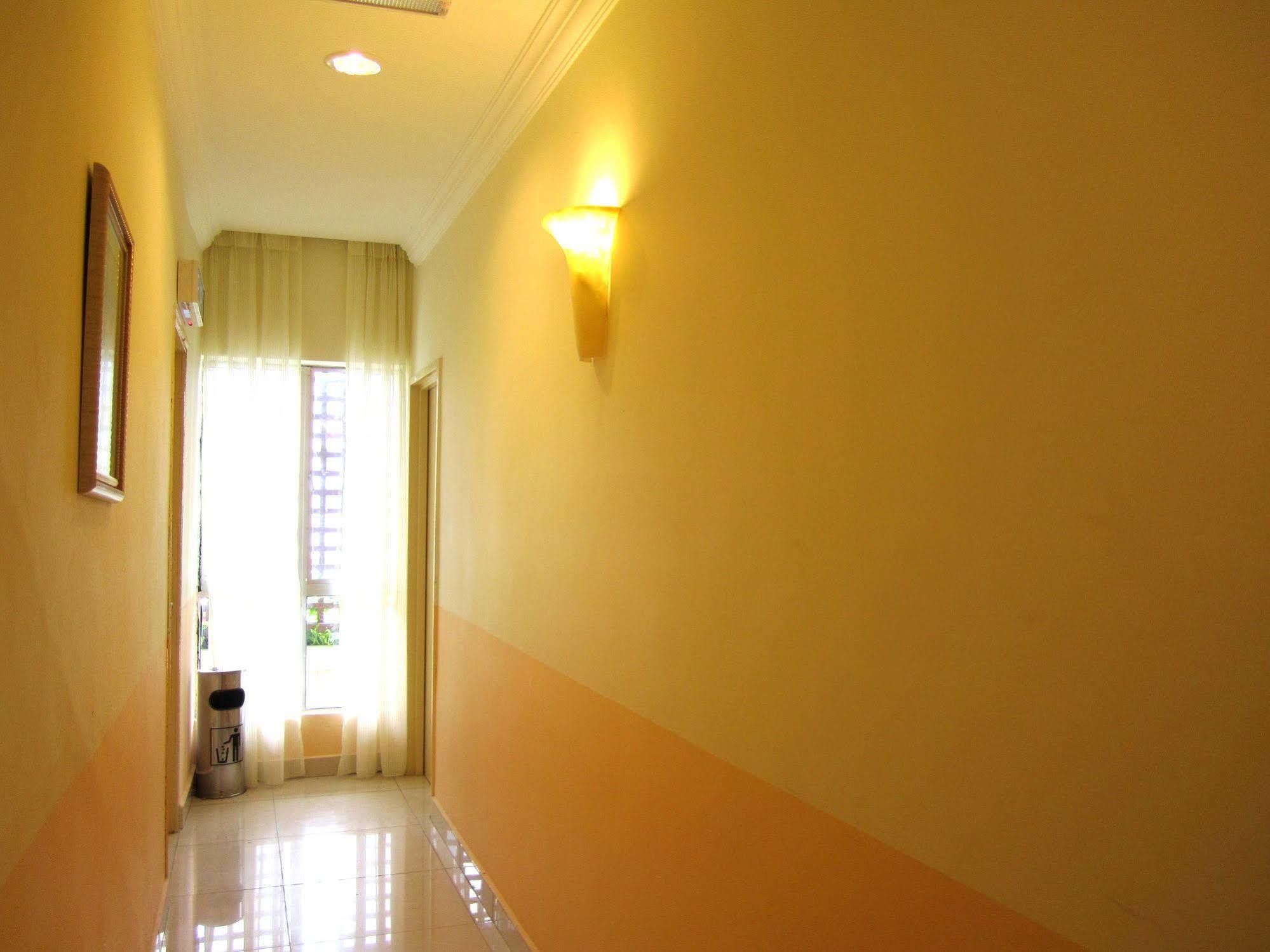 Sun Inns Hotel D'Mind Seri Kembangan Exterior photo